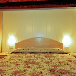 Melusina Ca' Bernarda Historical Center Appartement